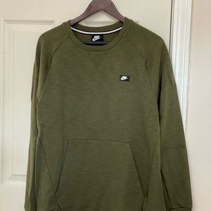 Nike olive green men’s sweatshirt